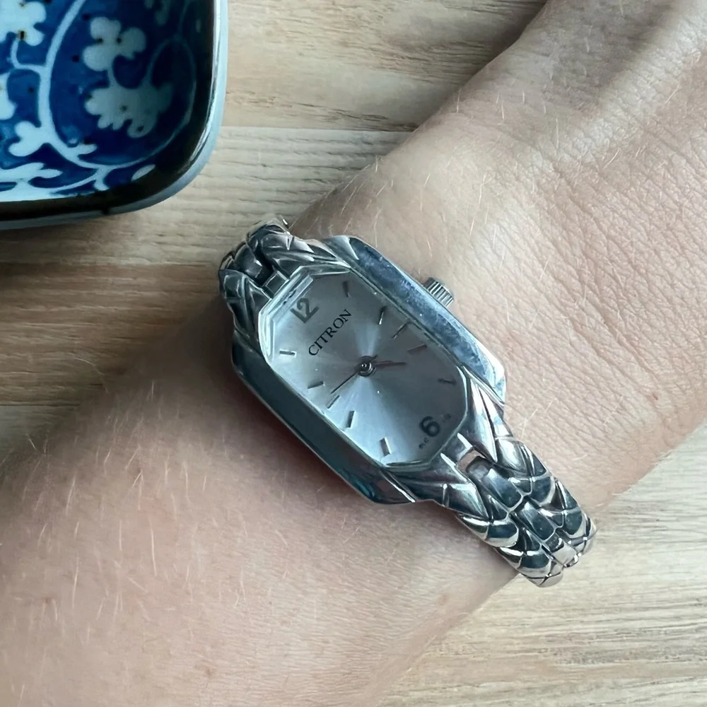 Citron ladies octagonal silver tone watch NEW BATTERY